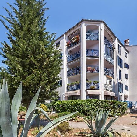 Gorgeous Apartment In Pula With House Sea View Ngoại thất bức ảnh